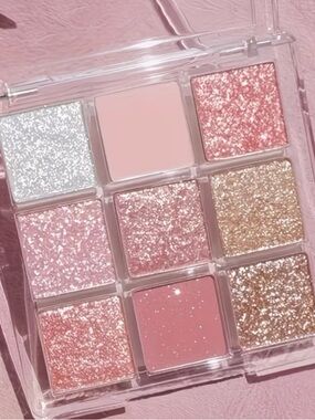 Kohl's Pink & Gold 9-Color Eyeshadow Palette